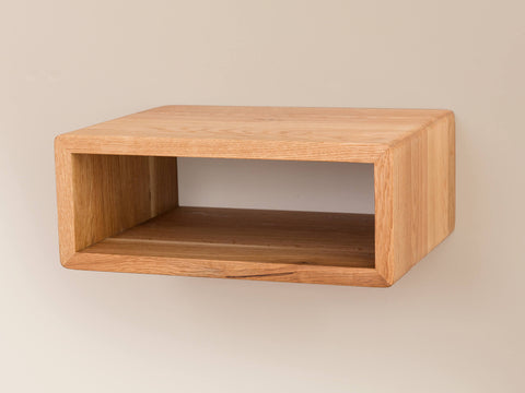 wandhängender nachttisch nordic space aus eiche massivholz geölt mit offenem ablagefach